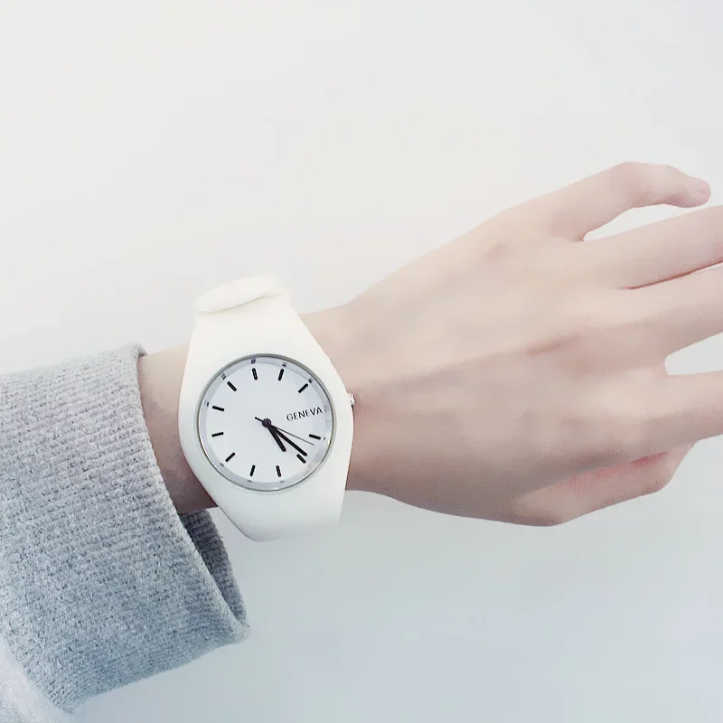 Мужские часы, женские кремовые – обзор и цена Dress Watch Ultra Thin
