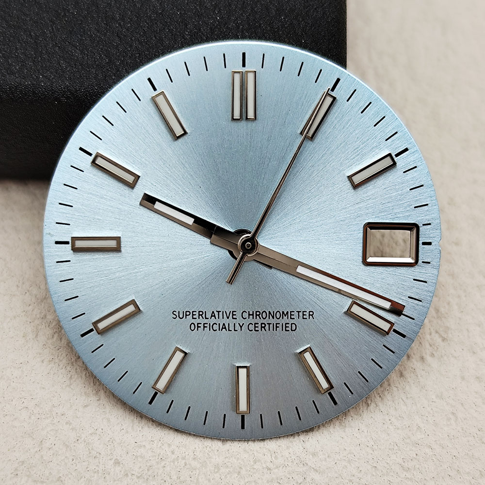 Новый циферблат NH35, индивиду – обзор и цена Exhibition Caseback
